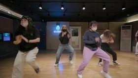 如皋成人跳舞帅哥视频,帅哥舞者风采录