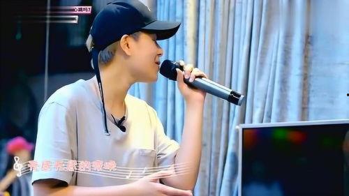 成人女性唱歌好听吗视频,揭秘成人女性唱歌好听的视频魅力