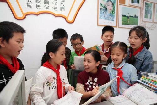 朗诵成人班上课视频,朗诵成人班课堂精彩瞬间回顾