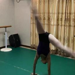 舞蹈成人活动热身视频,成人活动前的活力启动指南