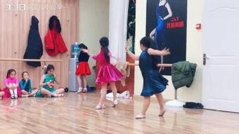 舞蹈独舞成人女生视频,成人女生独舞风采展示